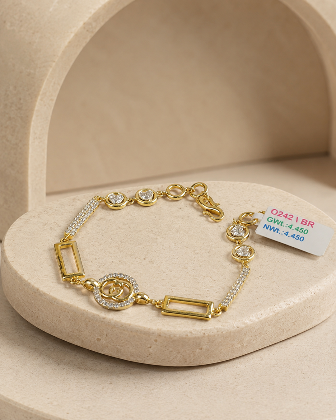 GOLDEN GEOMETRIC LINK CHARM BRACELET