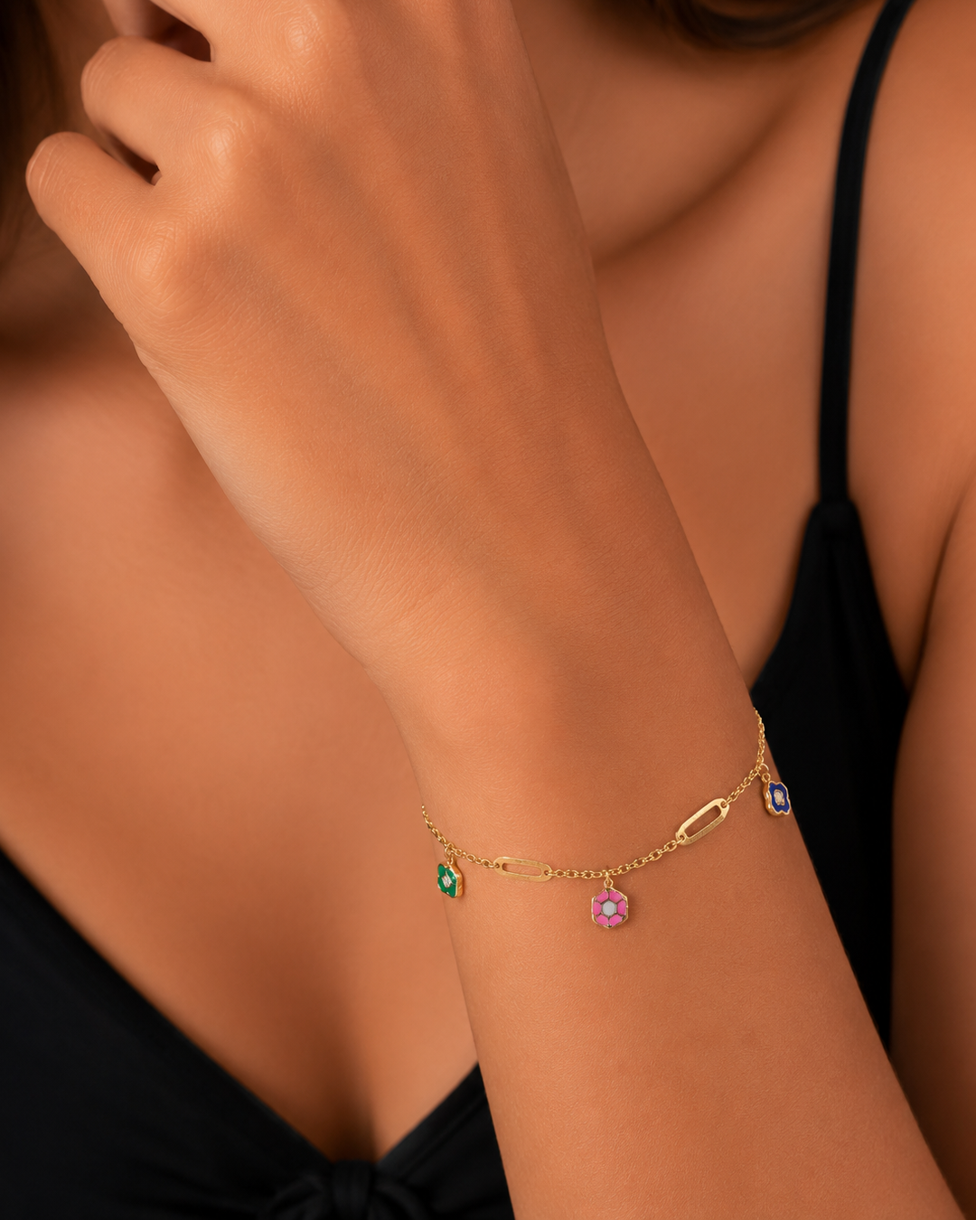 MULTICOLOR ENAMEL CHARM CHAIN BRACELET