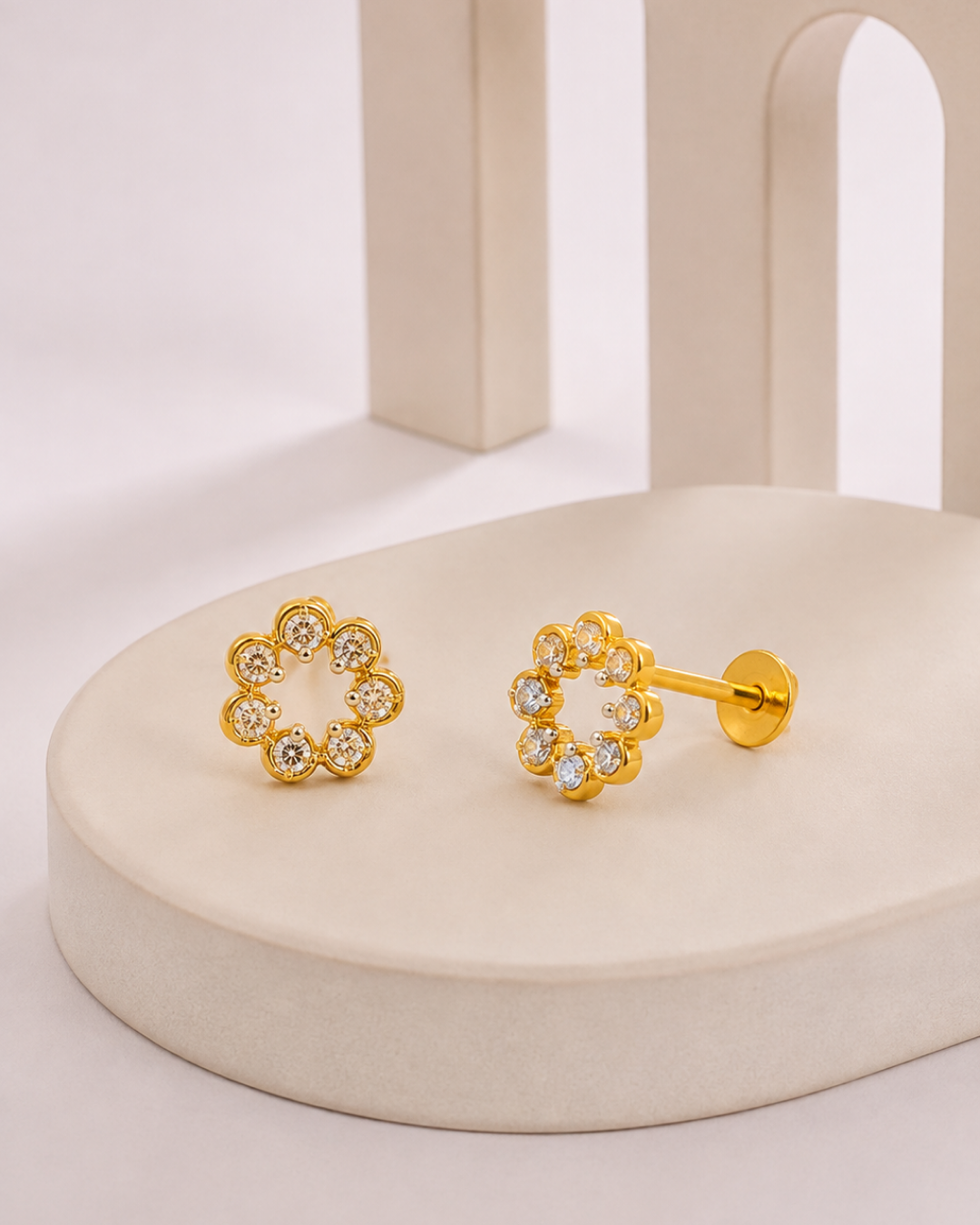 ELEGANT CIRCULAR FLOWER CRYSTAL EARRINGS