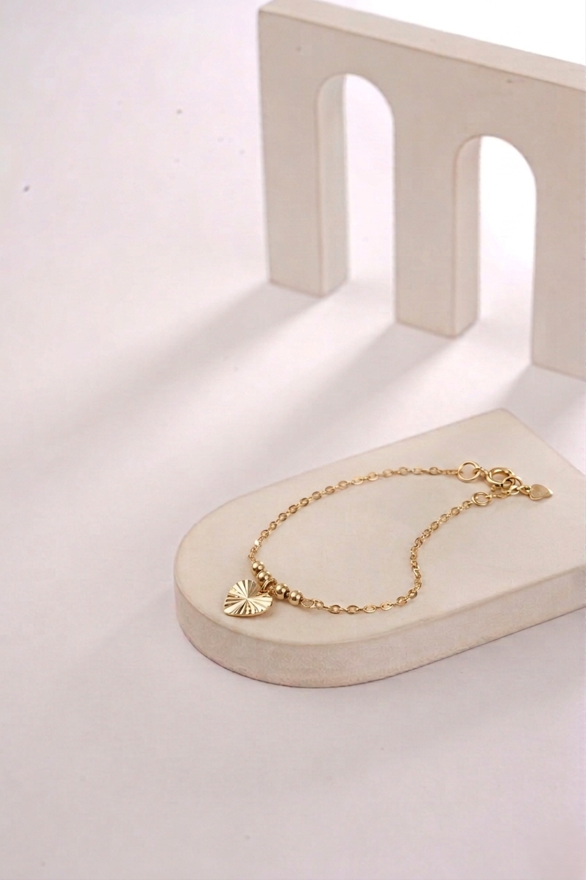 LUMINOUS LOVE BRACELET