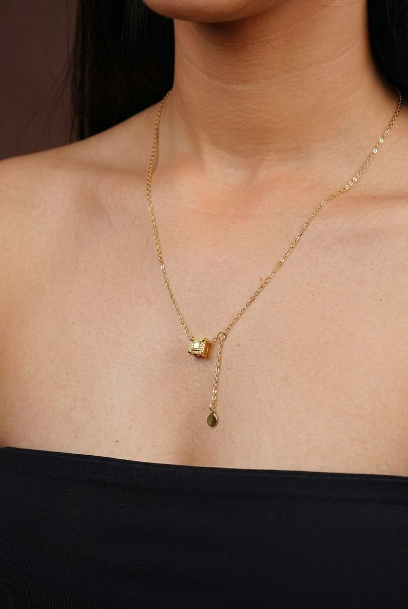 CUBIC DROP GOLD NECKLACE