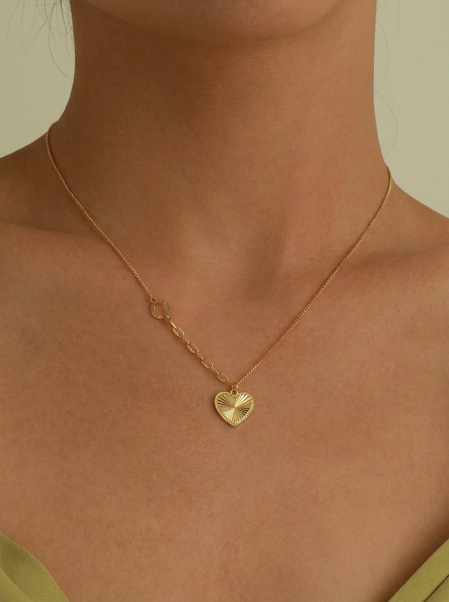 HEART PENDANT CHAIN