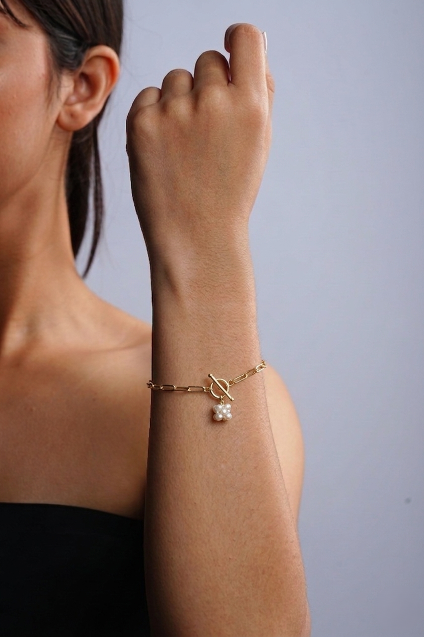 PEARL CHARM BRACELET