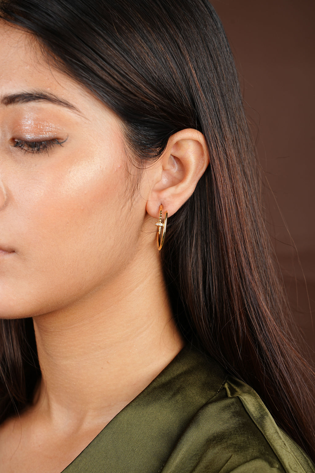 NAIL LOOP EARRINGS
