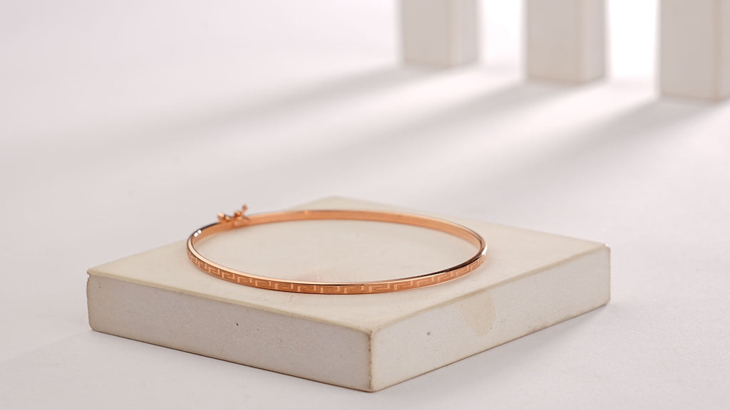 SLEEK MAZE BRACELET
