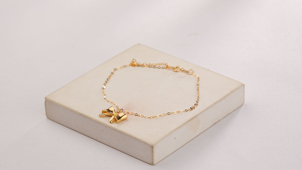 BOW CHAIN BRACELET