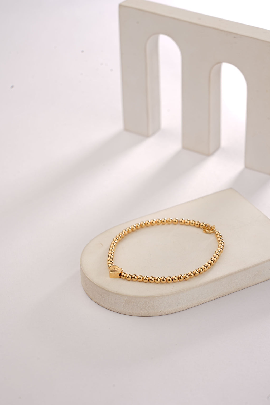F LETTER BRACELET
