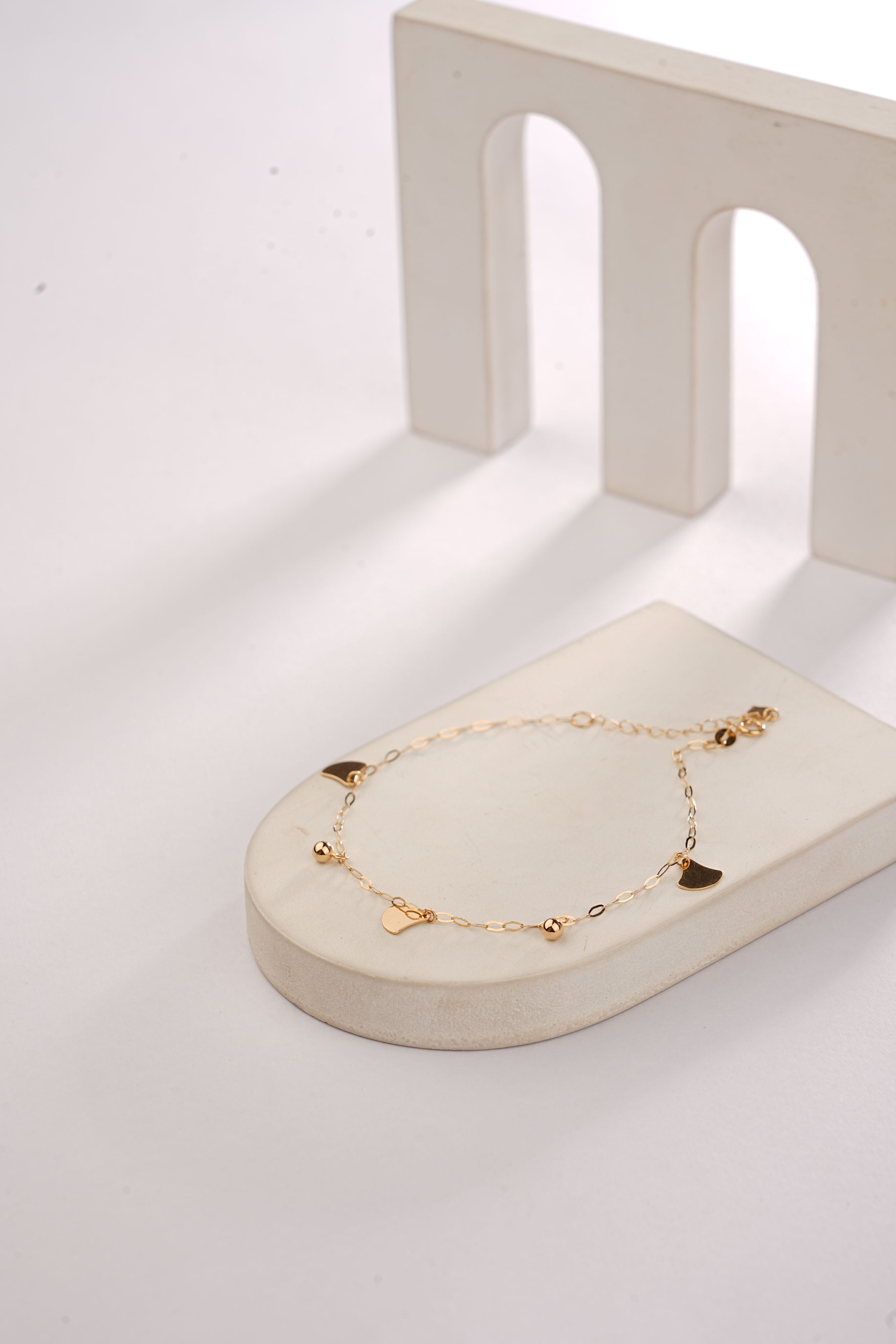 CLOVER CHARMS BRACELET