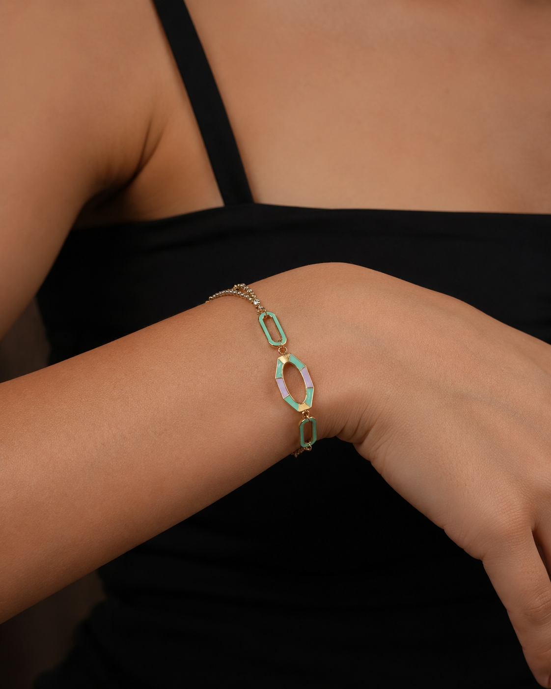 PASTEL ENAMEL OVAL LINK BRACELET