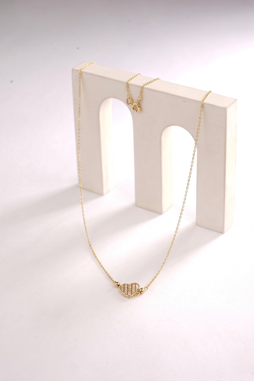 VINTAGE CAGE HEART CHAIN