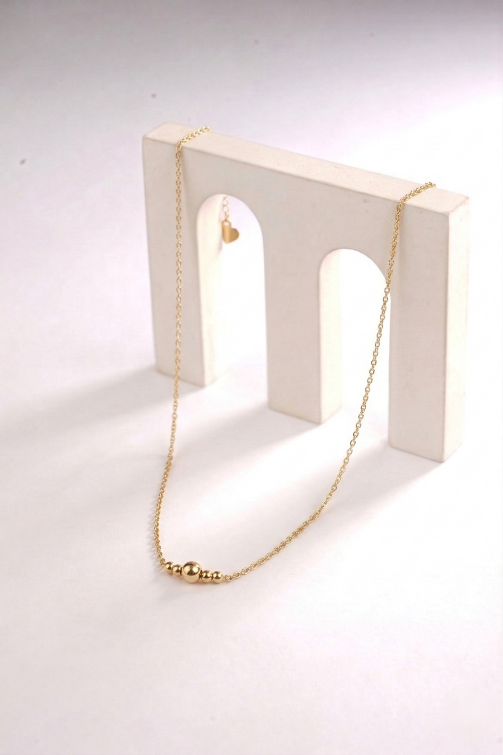 AURA GOLD BEAD CHAIN