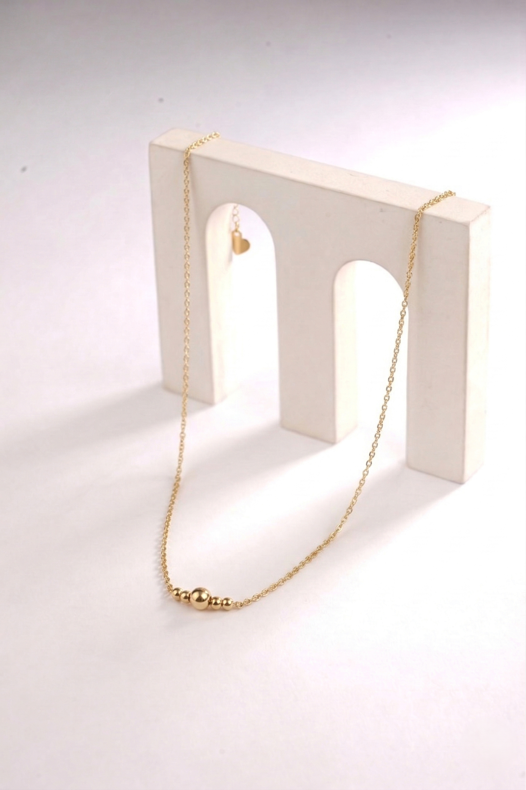 AURA GOLD BEAD CHAIN