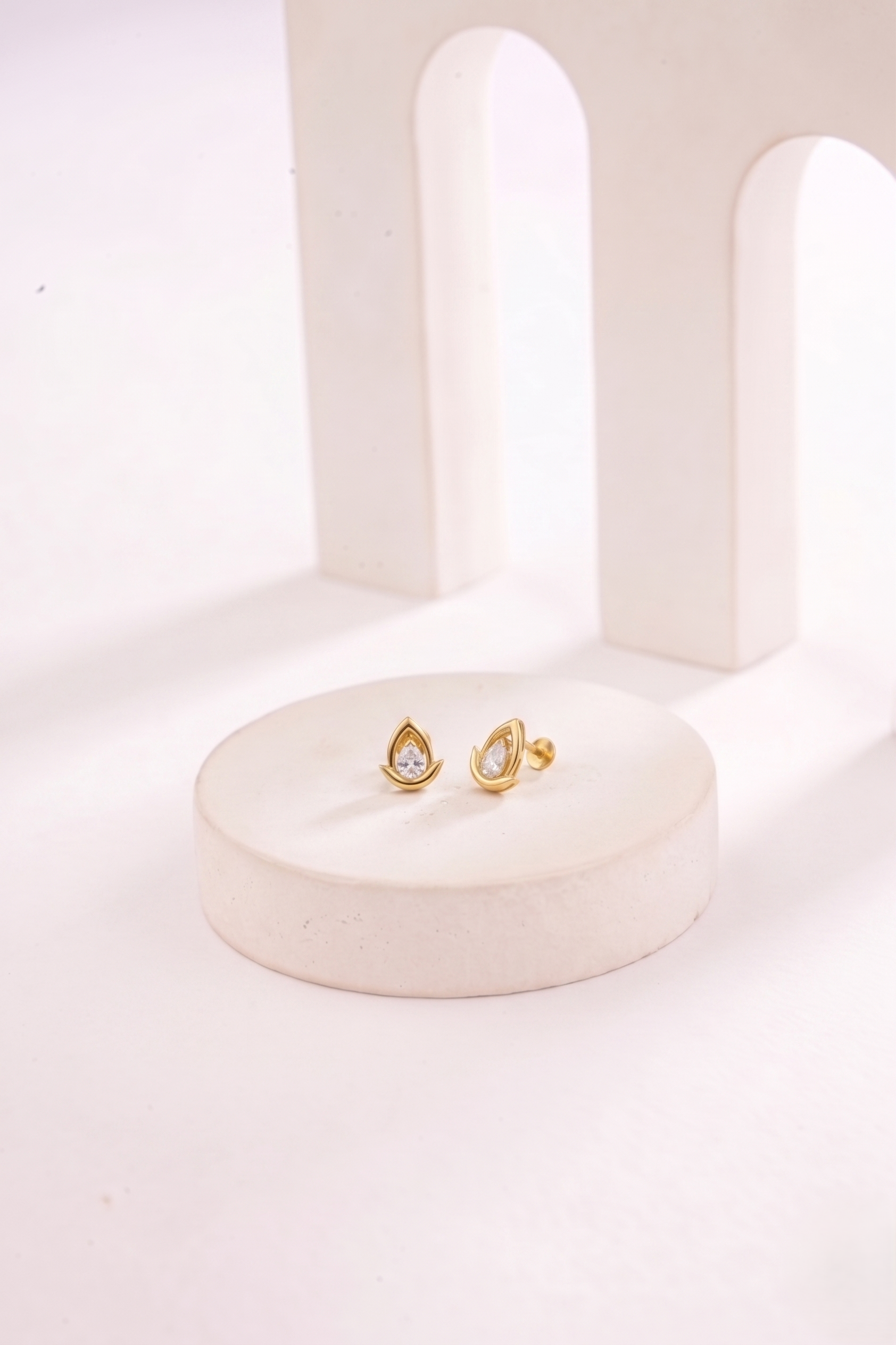 HALO EARRINGS
