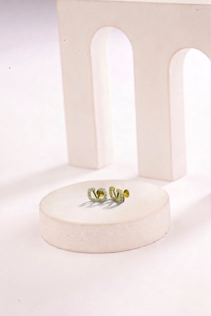 V-LUXE EARRINGS